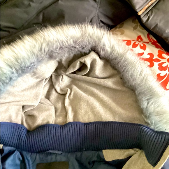 Metalic Blue Parka - Picture 6 of 7